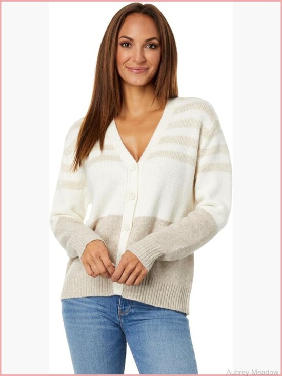 Sweaters - V Neck Cardigan with Cashmere Blend, Long Sleeve Button Down